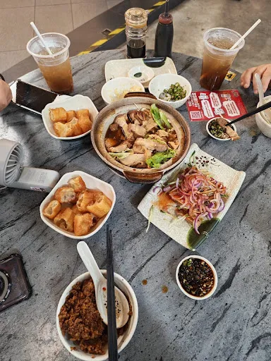 yan ee ean — photo from their Google review