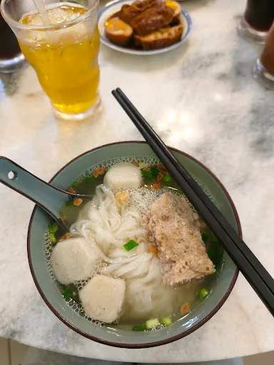 Shi Thing Aw — photo from their Google review
