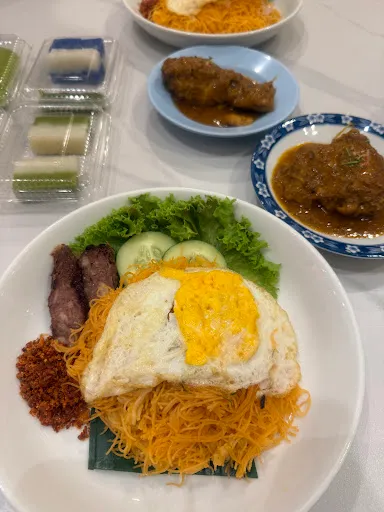 Chuin Yee Law — photo from their Google review