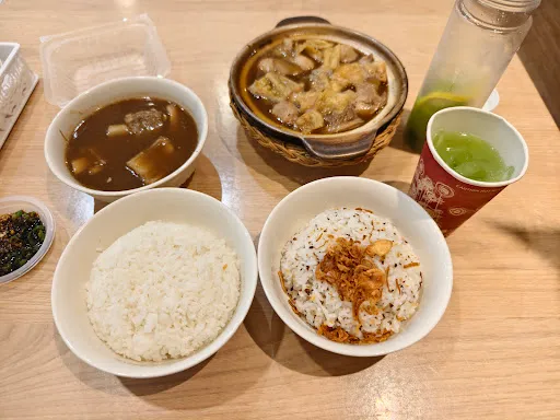 张佑赫 — photo from their Google review