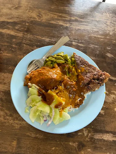 simone aube — photo from their Google review
