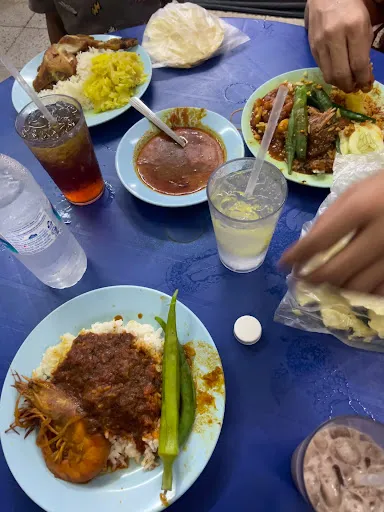 anyss azreen — photo from their Google review