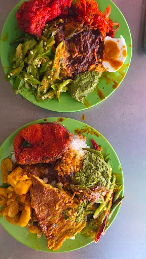 Nabil Omar — photo from their Google review