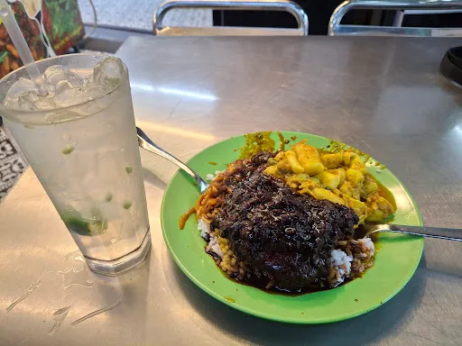 You MUN — photo from their Google review