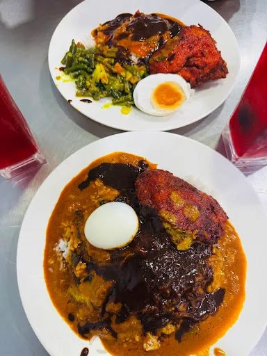 Azy Ishak — photo from their Google review
