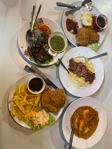 Aleeya Aleesha — photo from their Google review