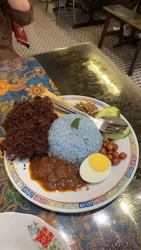 可乐没气了 — photo from their Google review