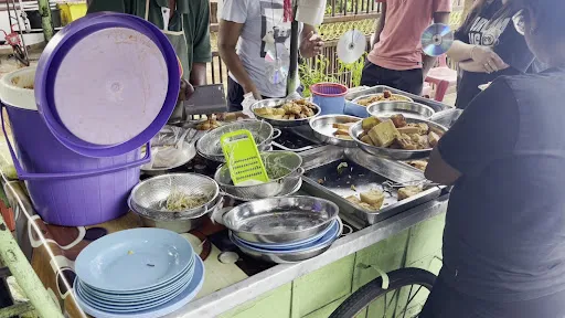 Josh Wong Kah Hou — photo from their Google review
