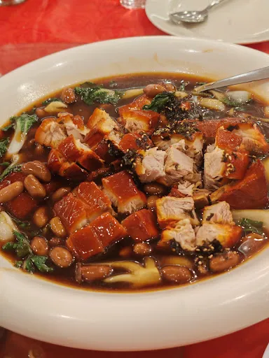 Jantzen Chee — photo from their Google review