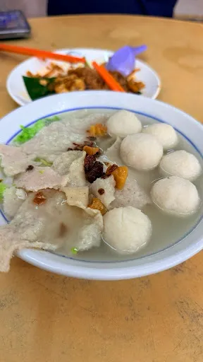 Jimmy Khoo — photo from their Google review