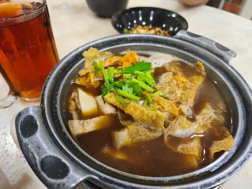 CY Loke — photo from their Google review