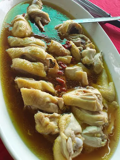 Yvonne Yeoh — photo from their Google review