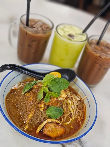 JJ Jen — photo from their Google review