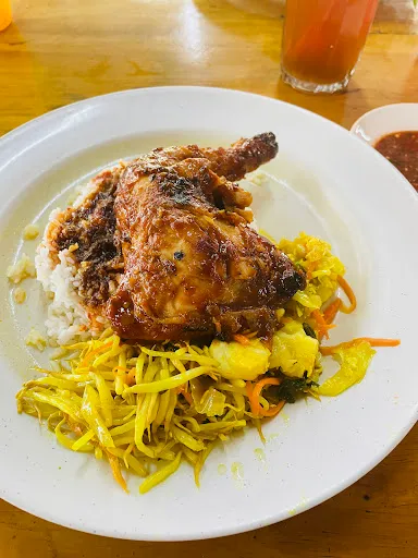 Shazrul — photo from their Google review