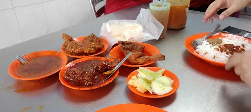 Tuan Noor Hazariani Binti Tuan Zakaria — photo from their Google review