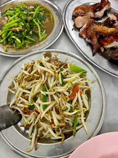 MUNIEE TAY — photo from their Google review