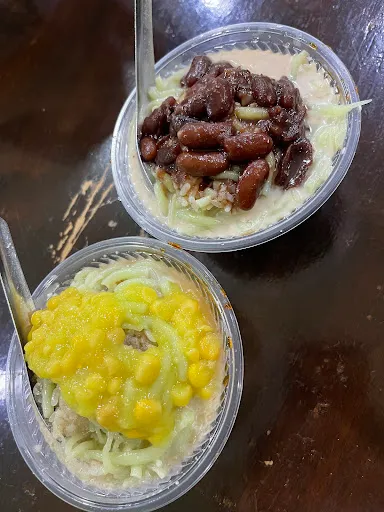 Farah Wazera Mohamed Jaafer Sadiq — photo from their Google review