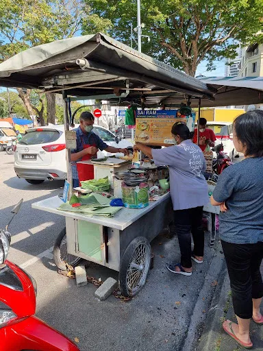 Santhni Nadarajan — photo from their Google review