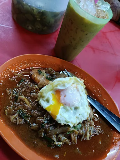 alyanie slleh — photo from their Google review