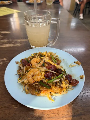Lucy Lin — photo from their Google review