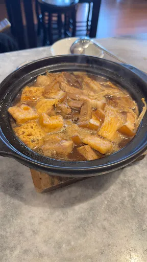 Aprillie Aprillie — photo from their Google review