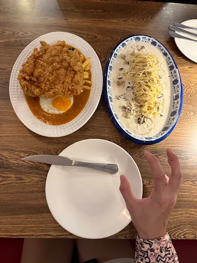 Claudia Ng Chieh-Wen — photo from their Google review