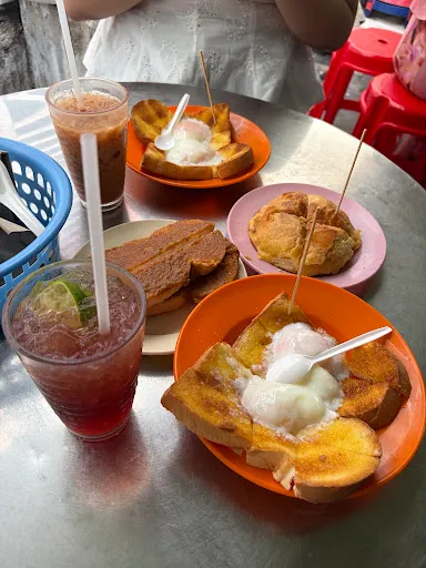 华晓芸 — photo from their Google review