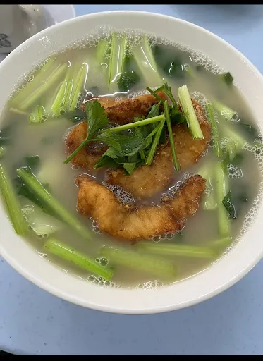 WY Lau — photo from their Google review