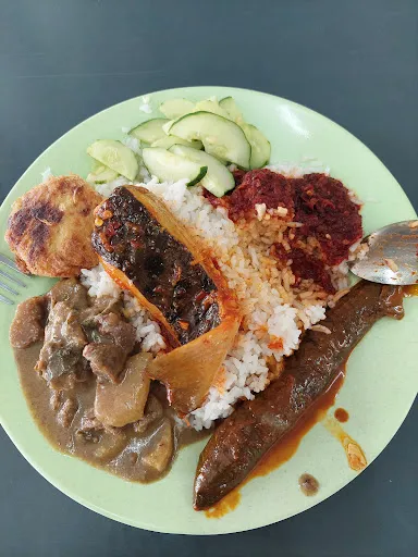 Chris Chee — photo from their Google review