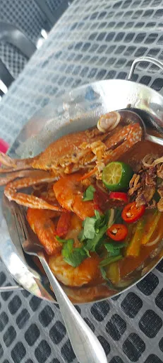 melissa chow — photo from their Google review