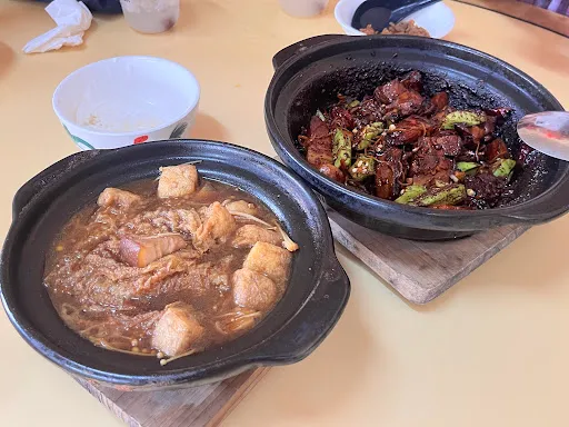 Una Yang — photo from their Google review