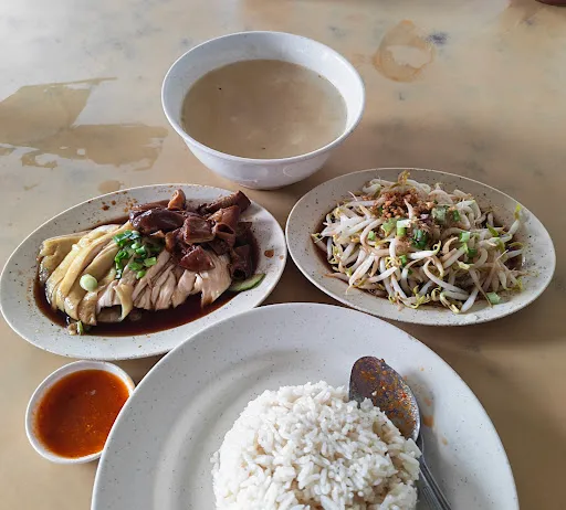 Quah Yun Neng — photo from their Google review