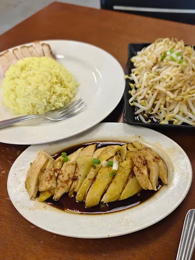 Lee Hong Chun — photo from their Google review