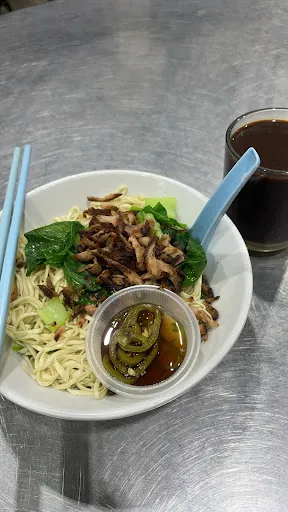 lulu mari — photo from their Google review