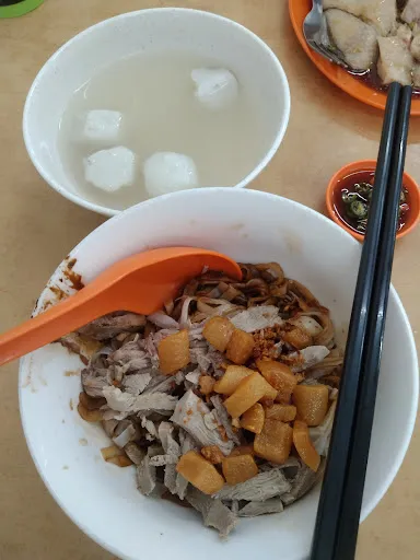Ni Ni Khor — photo from their Google review