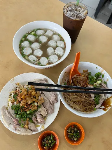 死性不改 — photo from their Google review