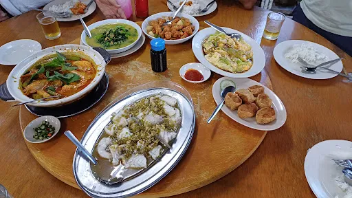 Yu Kit Lee — photo from their Google review