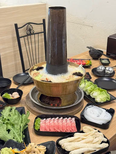 LI YAN — photo from their Google review