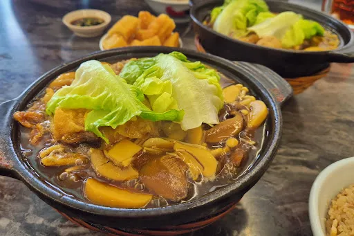 Y y — photo from their Google review