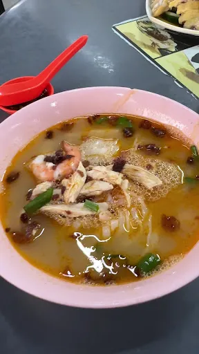 Redherring “Redherring” — photo from their Google review