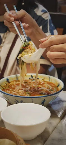xue jing — photo from their Google review